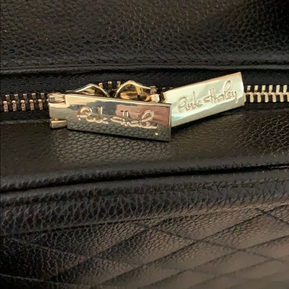 💕LAST 1💕Black Quilted Box Satchel ⭐️ - Picture 5 of 16